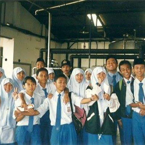 alumni awh 2002
