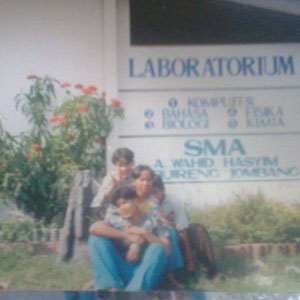 alumni awh 2002